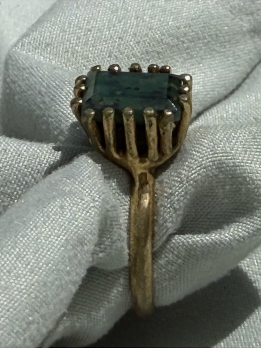 Ramona Raw Emerald Ring - Picture 4 of 6